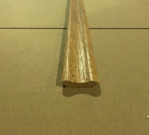 1884529848 Plint 30x30x2400