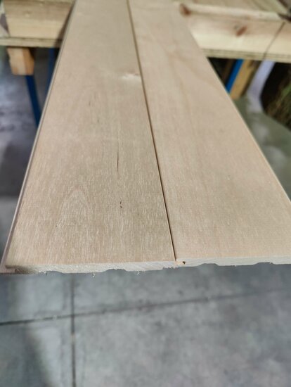 Luxe Berken schrootjes D10mm x B95mm x 2400mm